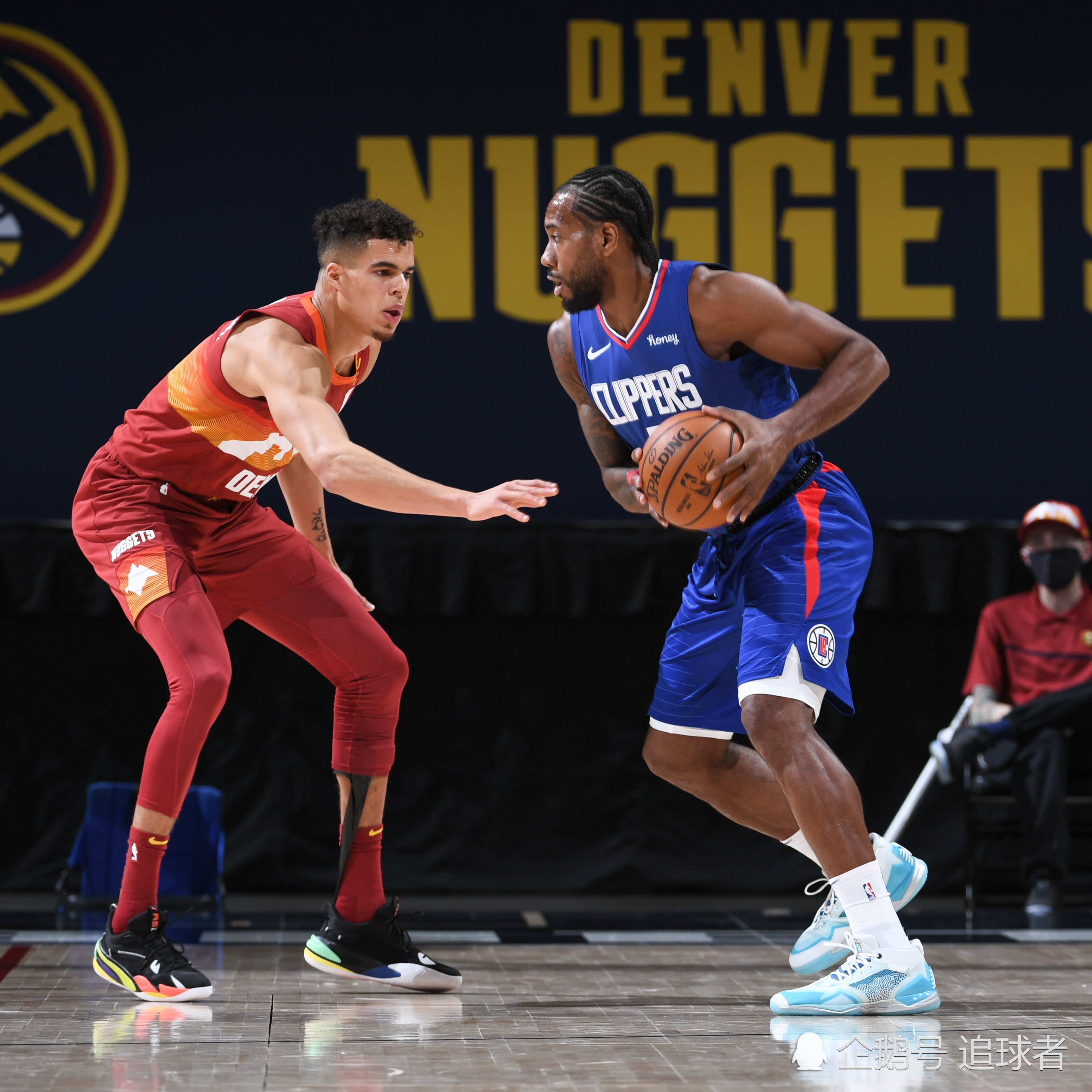 清晨突围战来临,印第安纳步行者围绕意大利杯伤情更新,话题不断,纪律约束更严格 清晨突围战来临,印第安纳步行者围绕意大利杯伤情更新,话题不断,纪律约束更严格